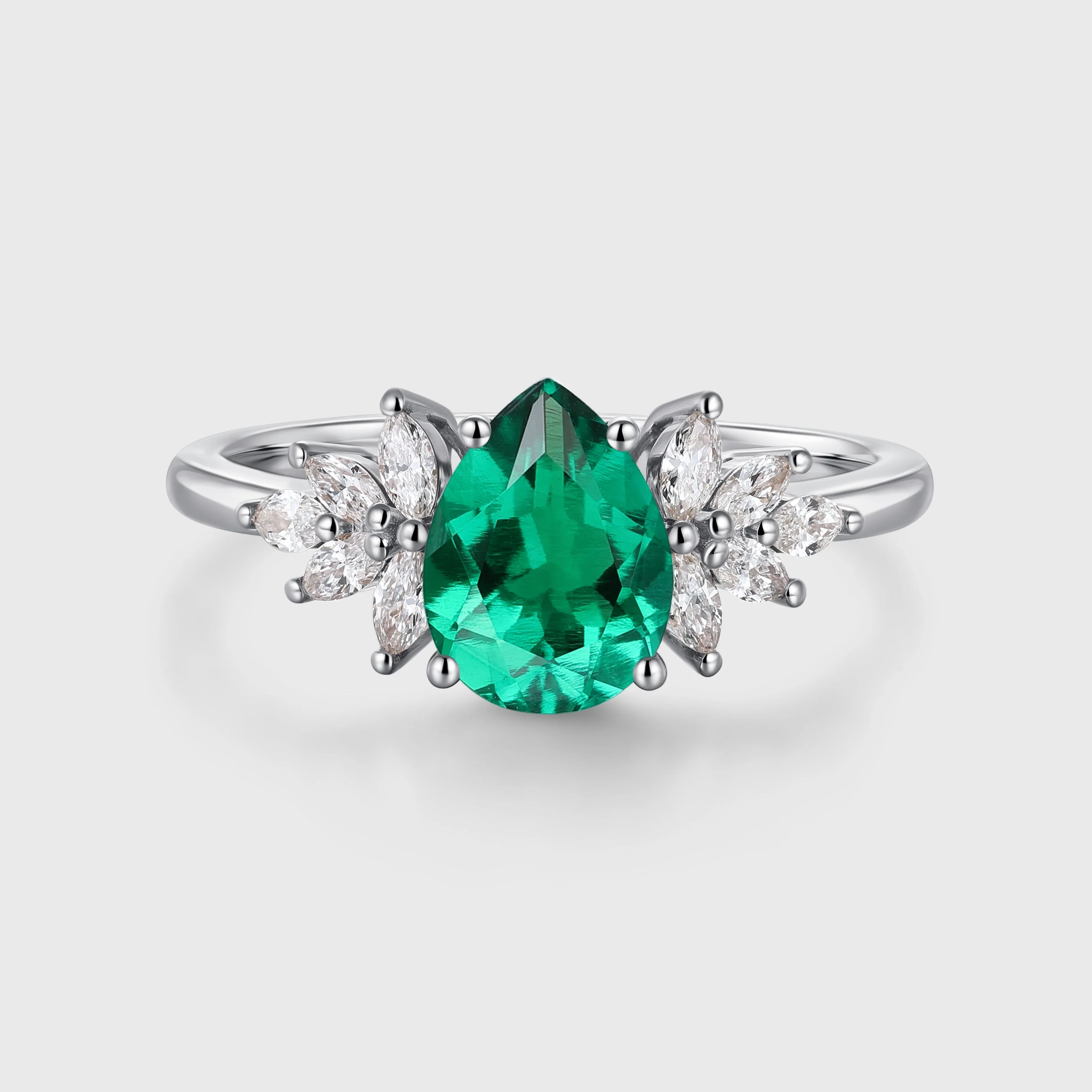 1.2 Carat pear cut Lab Emerald Engagement Ring - Image 4