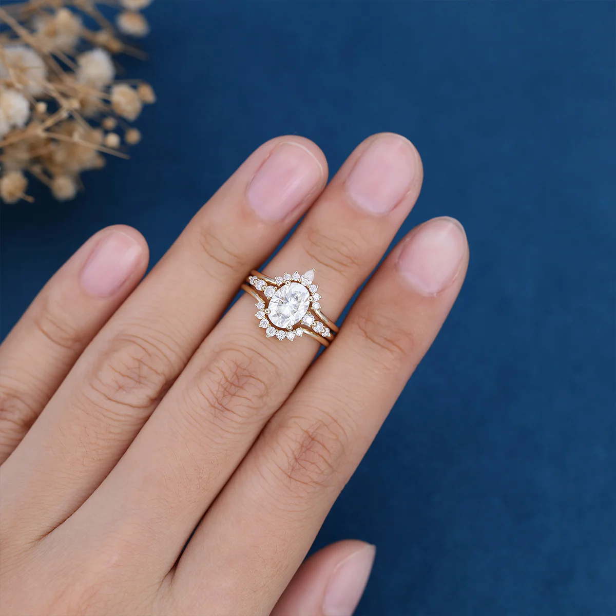 2PCS 1.5 Carat Oval cut Moissanite Engagement ring Bridal Set - Image 3