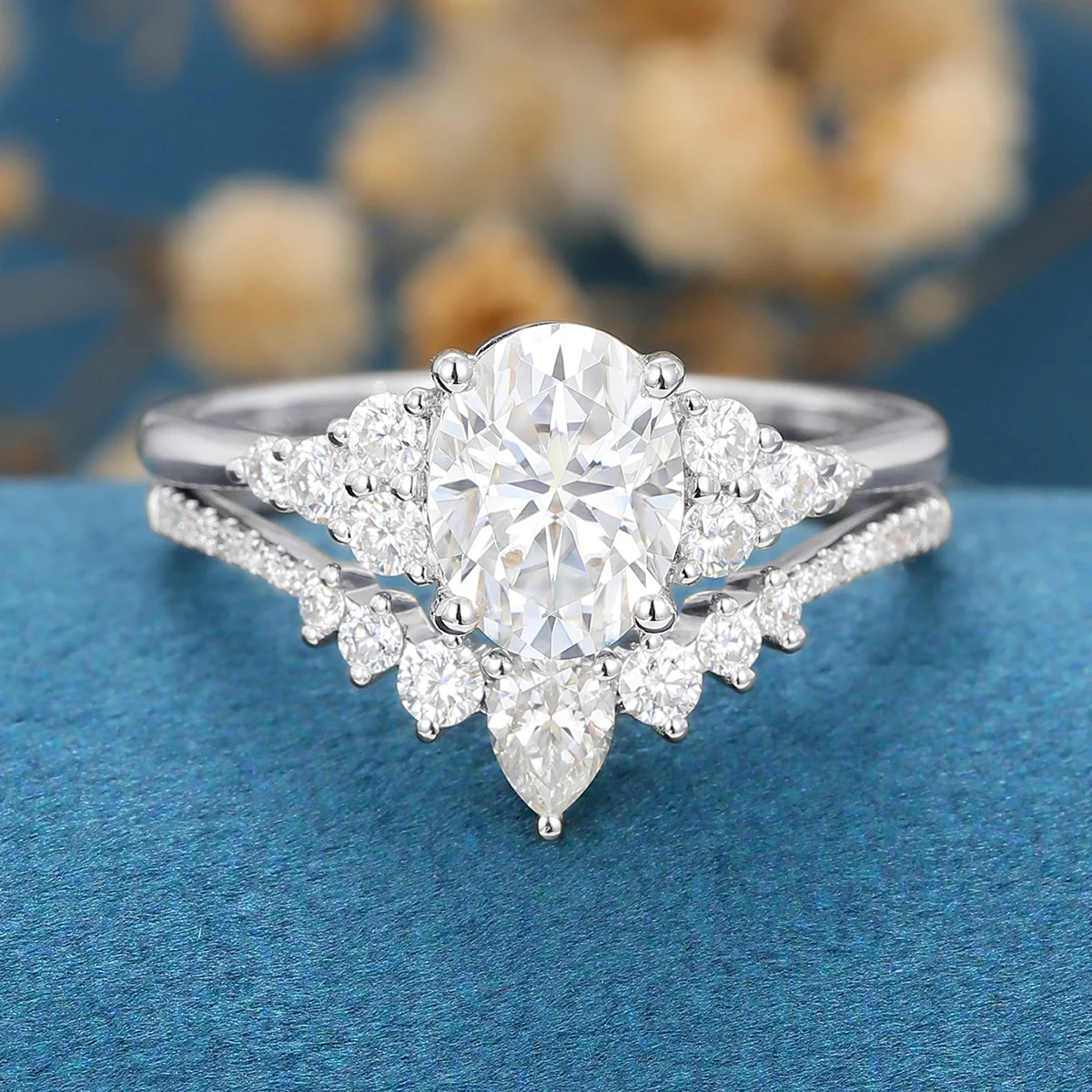 1.5Carat Oval Moissanite Cluster Engagement ring Bridal Set - Image 7