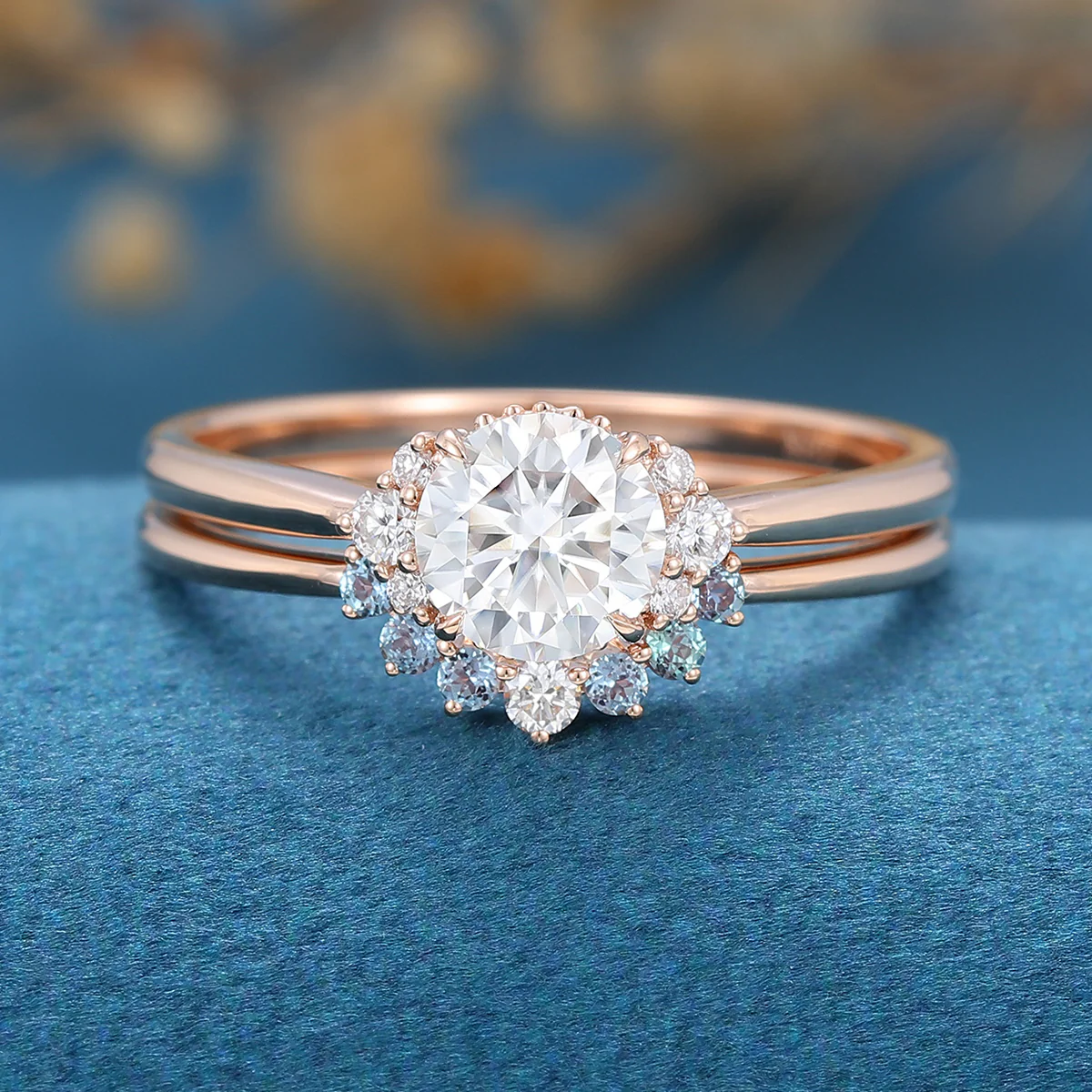 Round cut Moissanite Engagement ring Bridal Set - Image 3