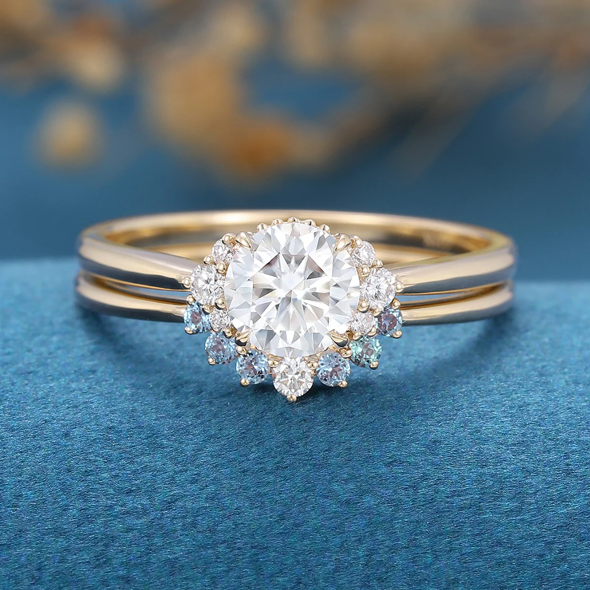 Round cut Moissanite Engagement ring Bridal Set - Image 8