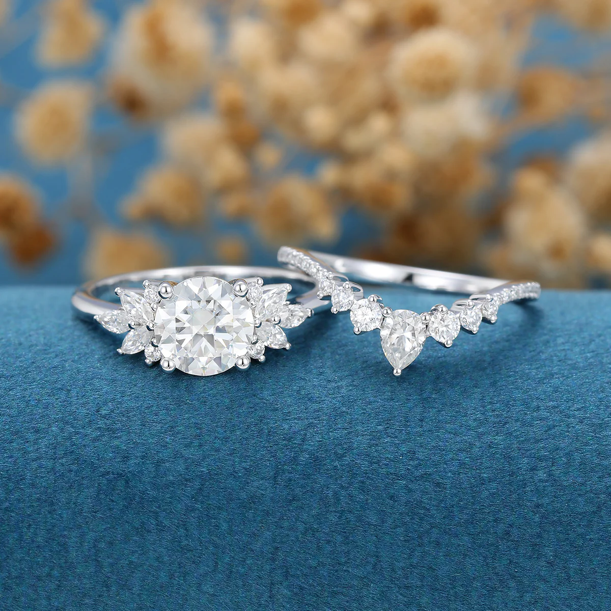 2PCS Round Moissanite Cluster Engagement Bridal Set - Image 3