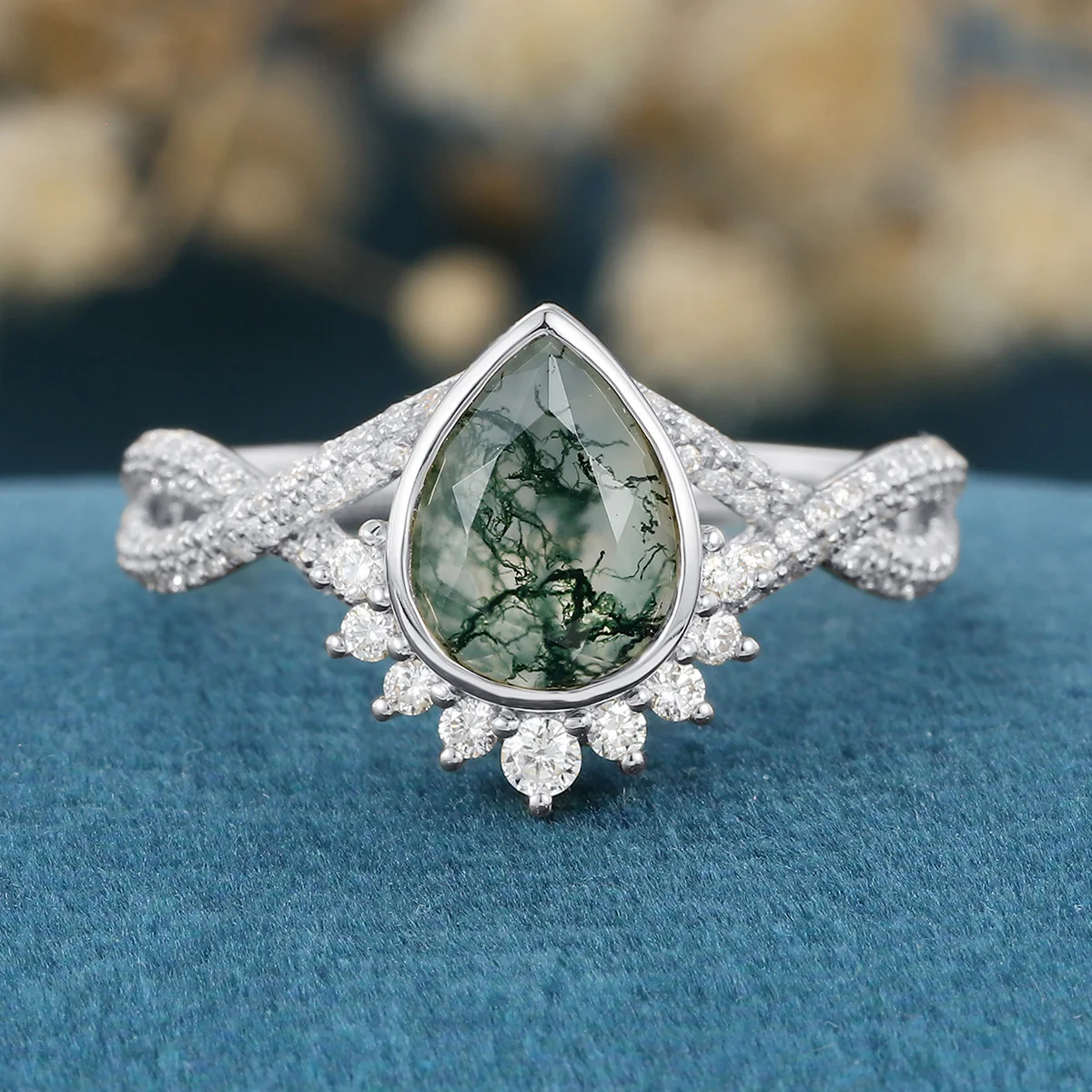 Bezel setting Pear cut Moss Agate Gold Engagement Ring - Image 14