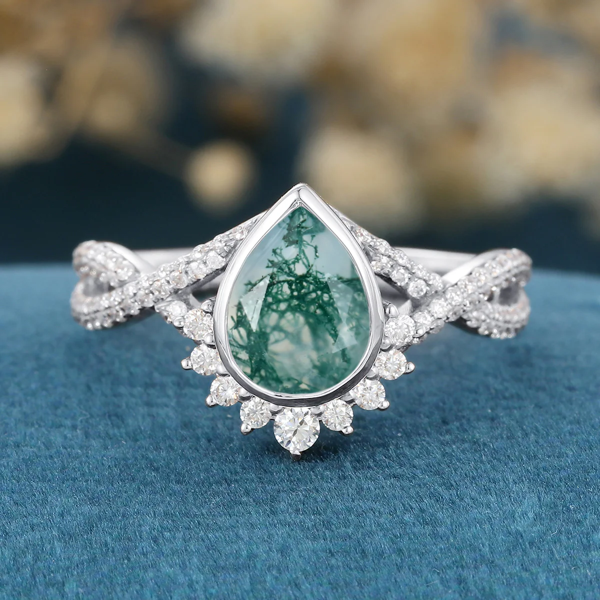 Bezel setting Pear cut Moss Agate Gold Engagement Ring - Image 6