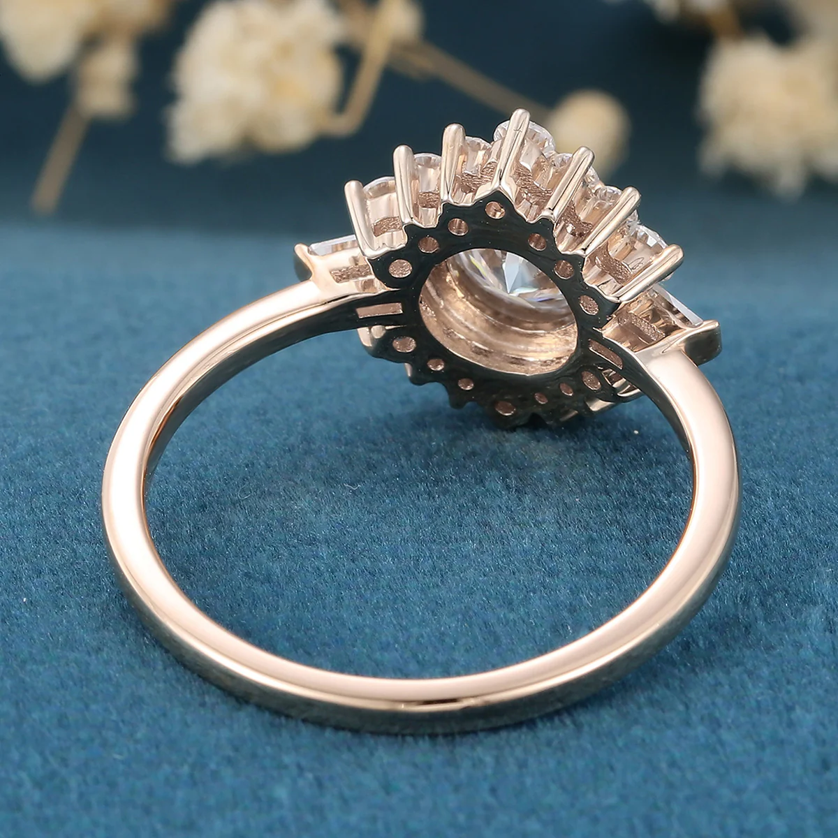 Bezel setting Round cut Moissantie Halo Gold Engagement Ring - Image 6