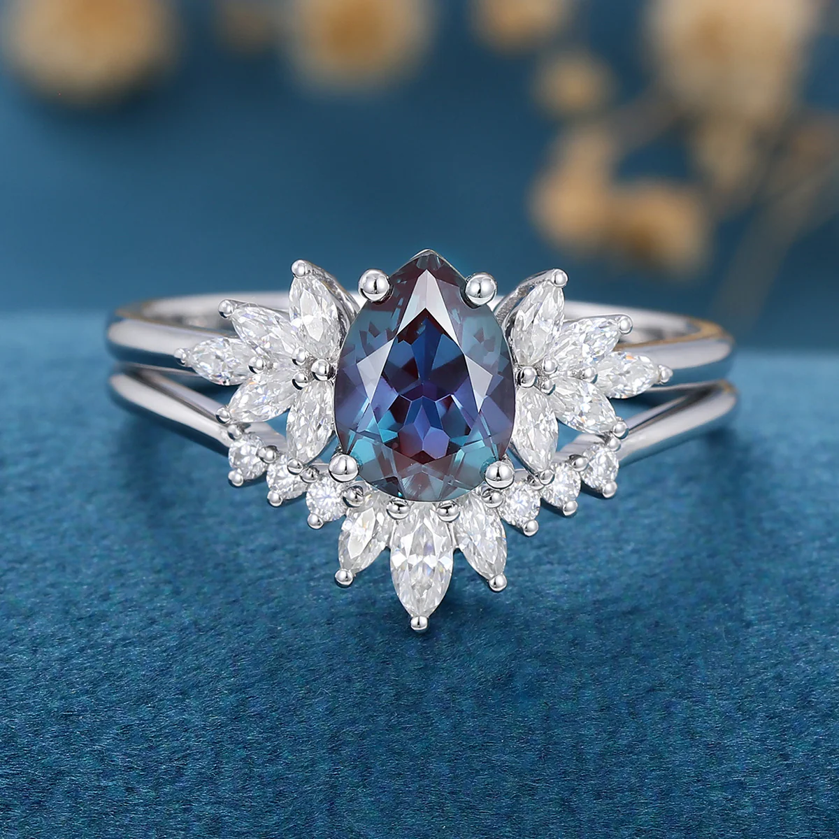 1.2Carat Pear Lab Alexandrite Engagement ring Bridal Set - Image 5