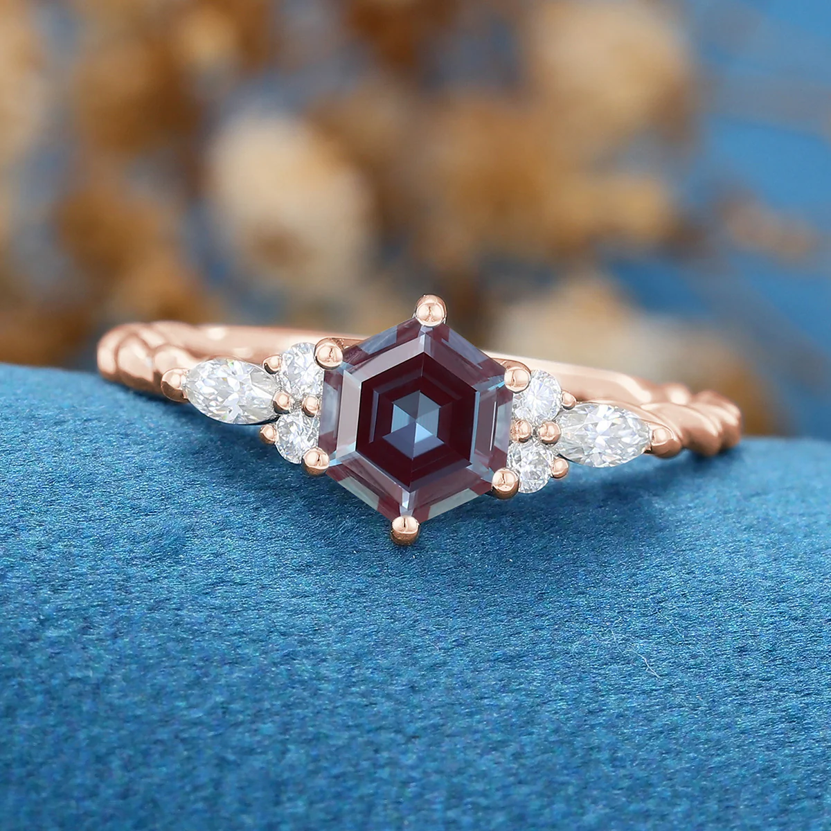 Hexagon cut Lab Alexandrite Engagement ring - Image 5