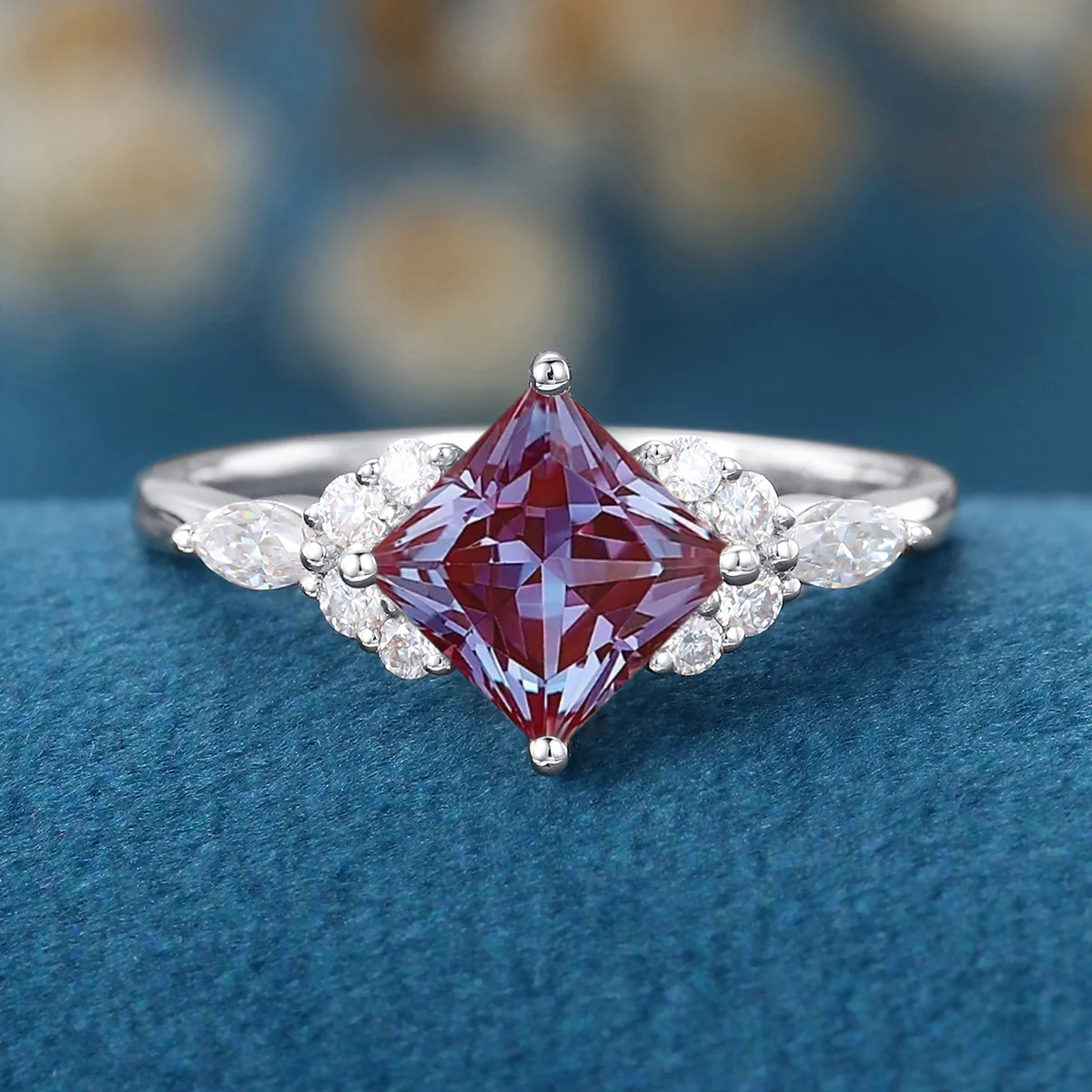 Princess cut Lab Alexandrite | Diamond Engagement ring - Image 7