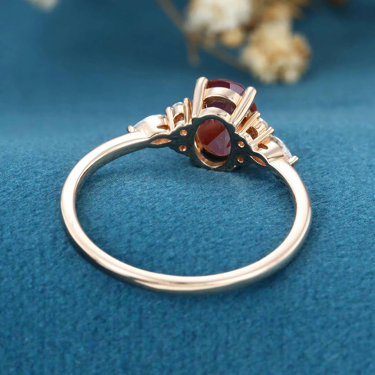 Oval cut Lab Alexandrite | Diamond Engagement ring - Image 4