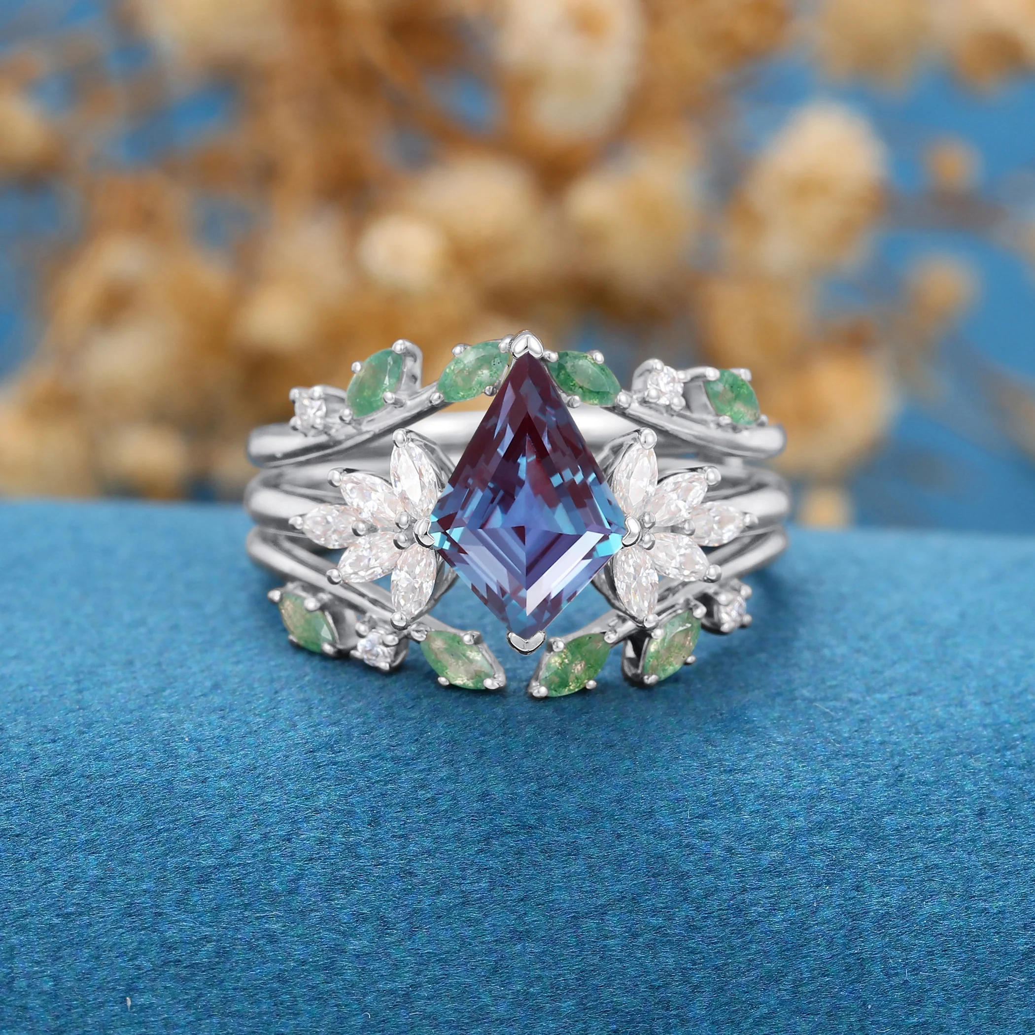 Kite Cut Lab Alexandrite  Ring set - Image 6