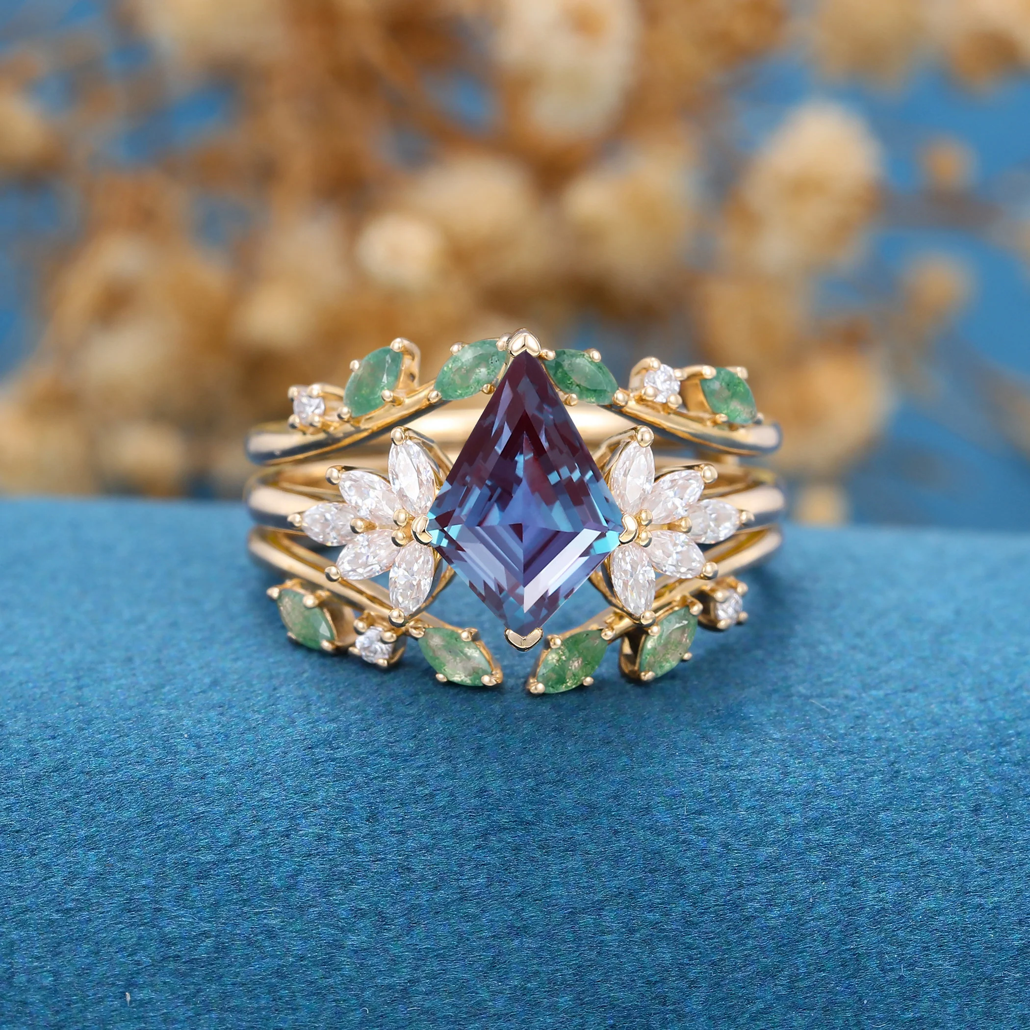 Kite Cut Lab Alexandrite  Ring set - Image 7
