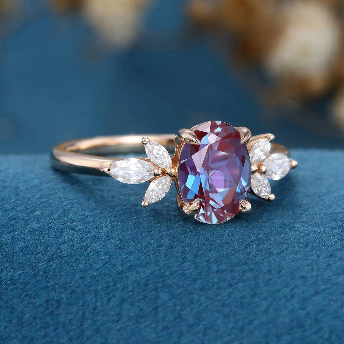 Oval cut Lab Alexandrite | Diamond Engagement ring - Image 4