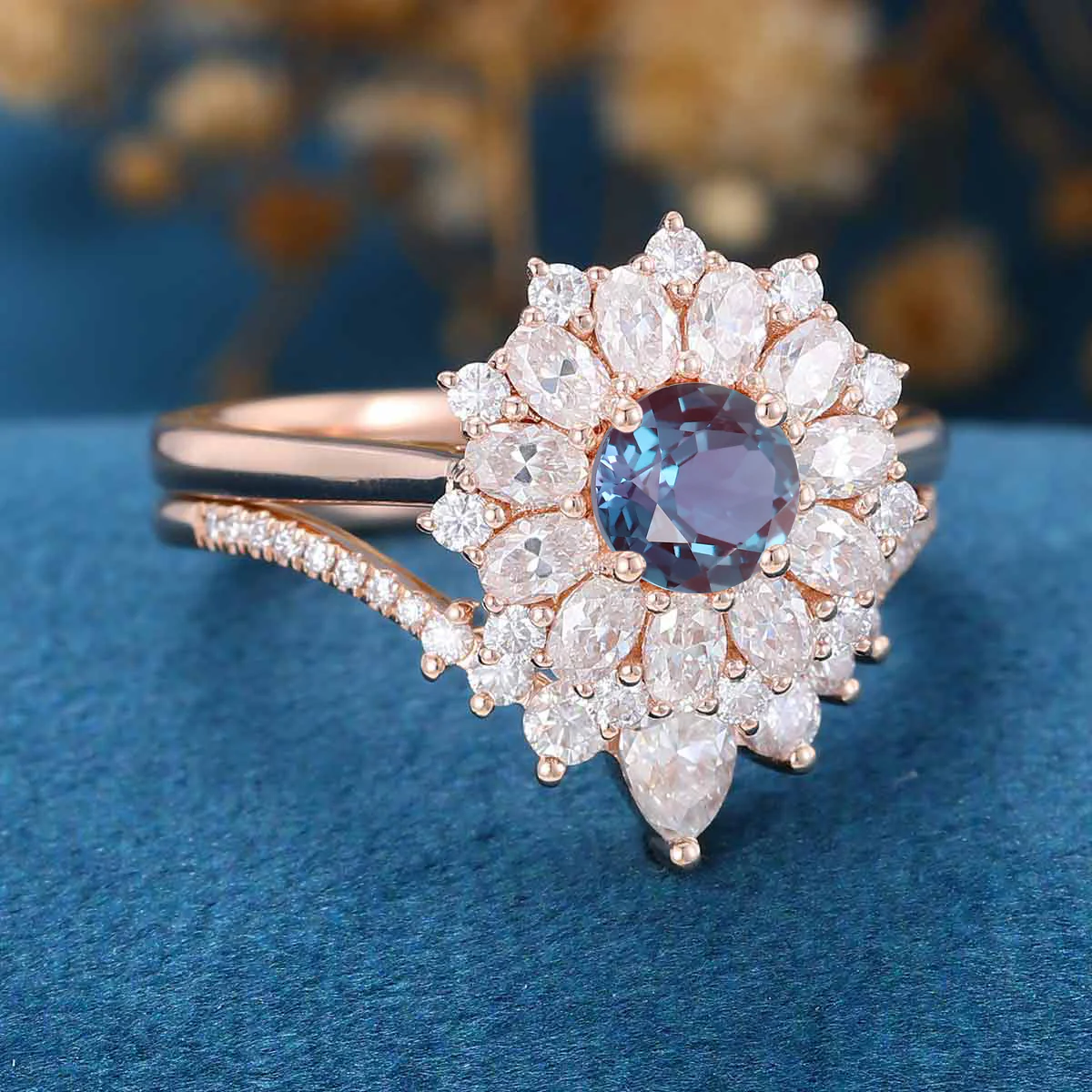Round cut Lab Alexandrite | Diamond ring set - Image 4