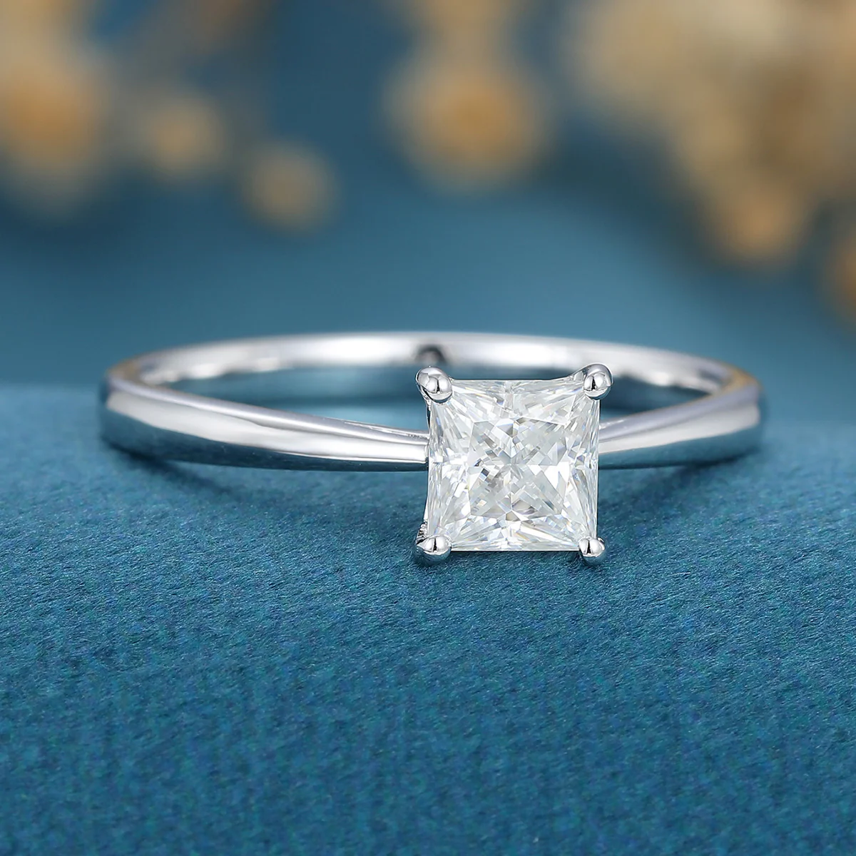 Princess cut Moissanite Solitaire Engagement ring - Image 4