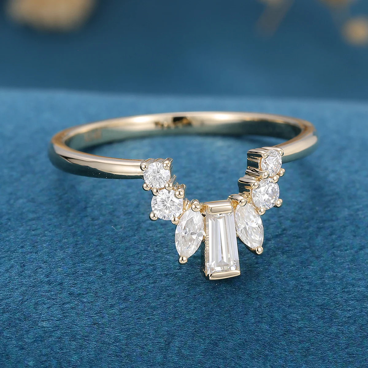 Baguette Moissanite Curved Wedding Band Ring - Image 4