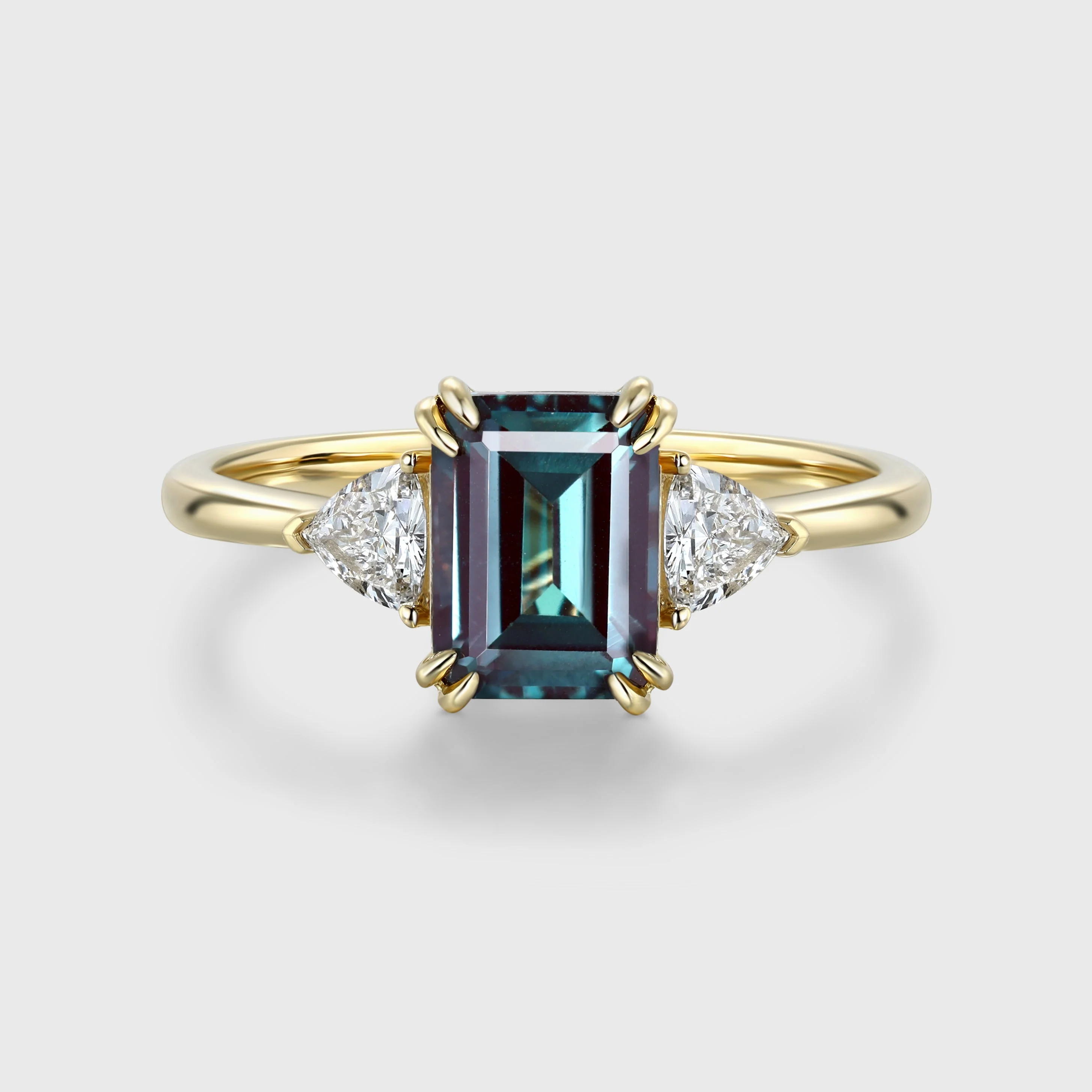 2.0Carat Emerald Cut Alexandrite Engagement Ring - Image 3