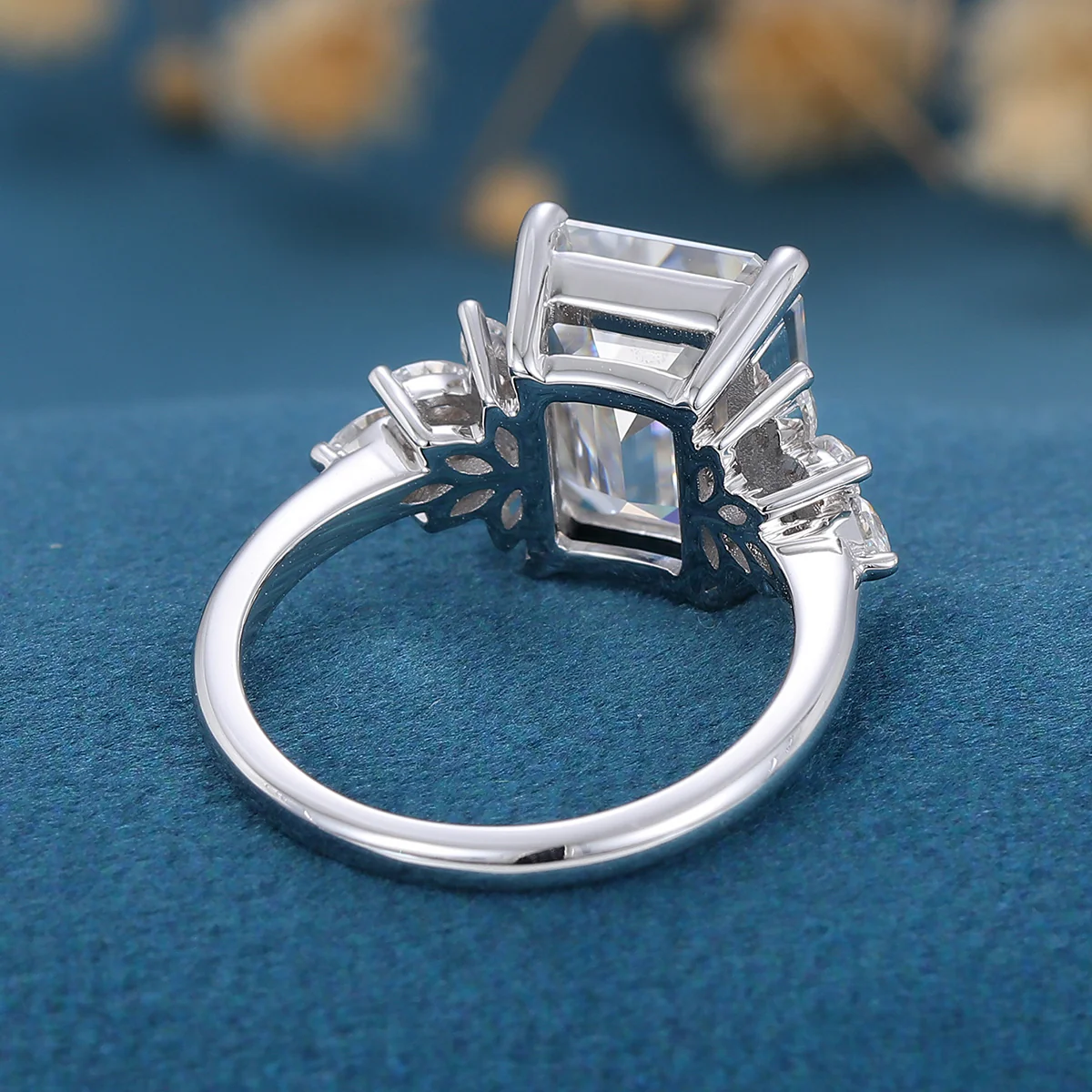 7*10mm 2.5 Carat Emerald cut Moissanite Cluster Engagement Ring - Image 4