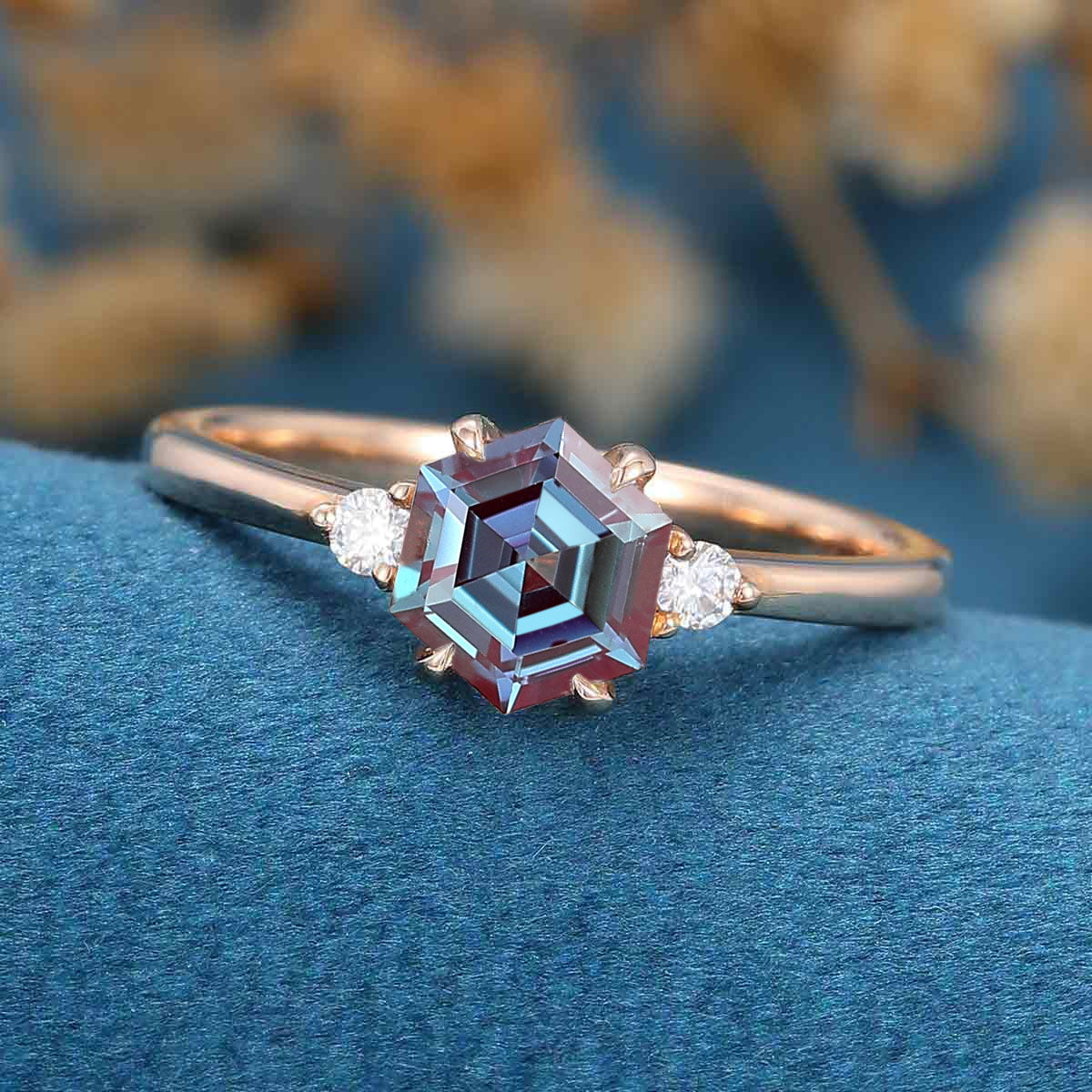 Hexagon cut Lab Alexandrite | Diamond Engagement ring - Image 5