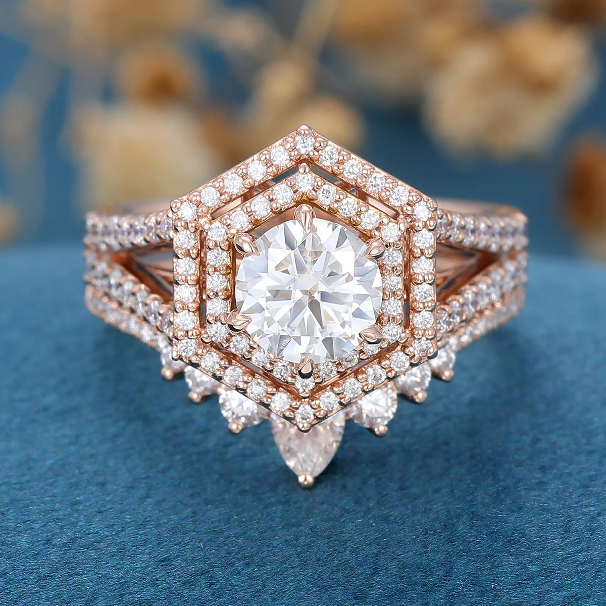 Round cut Moissanite Engagement Ring Bridal Set - Image 8