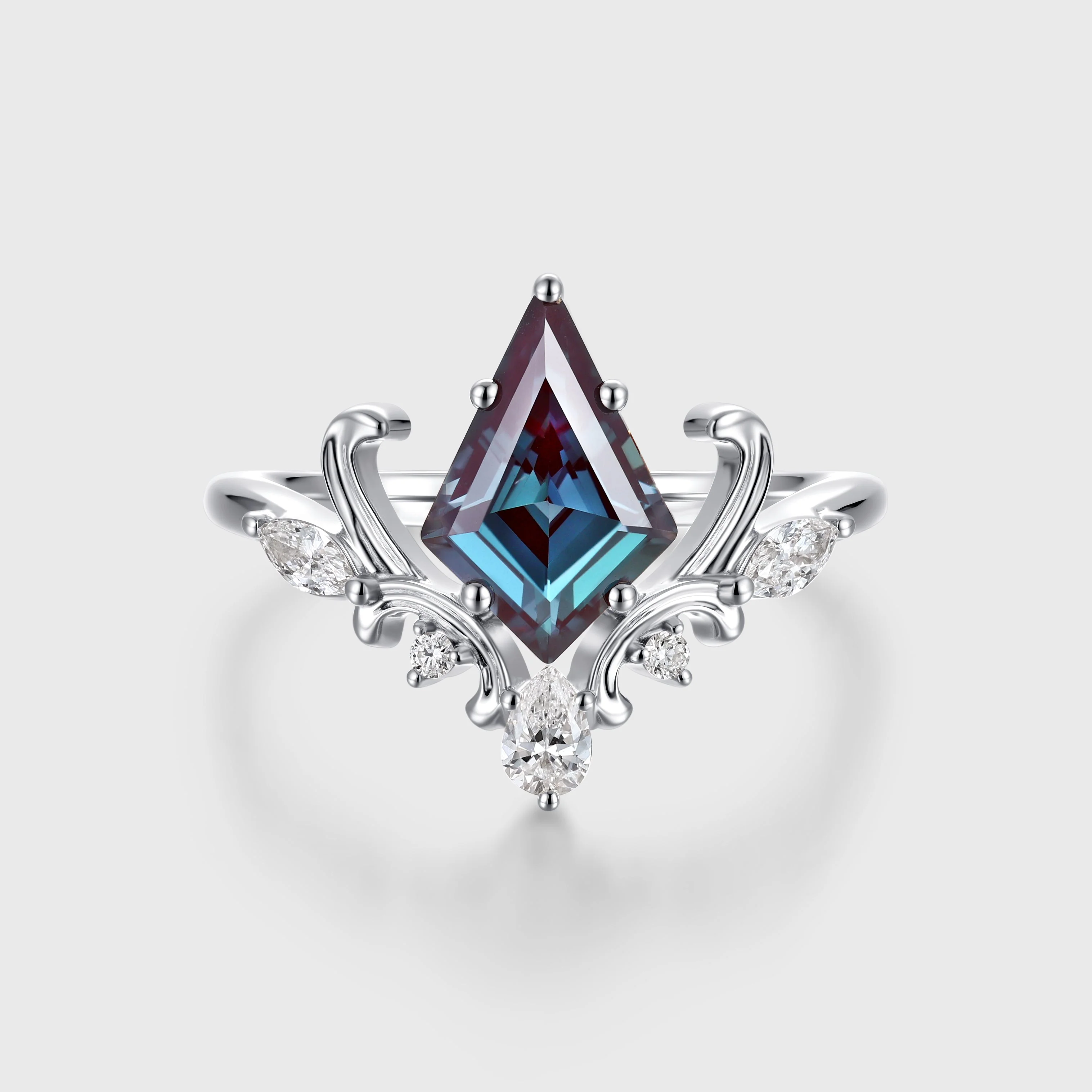 Kite Cut Lab Alexandrite Engagement Ring - Image 4