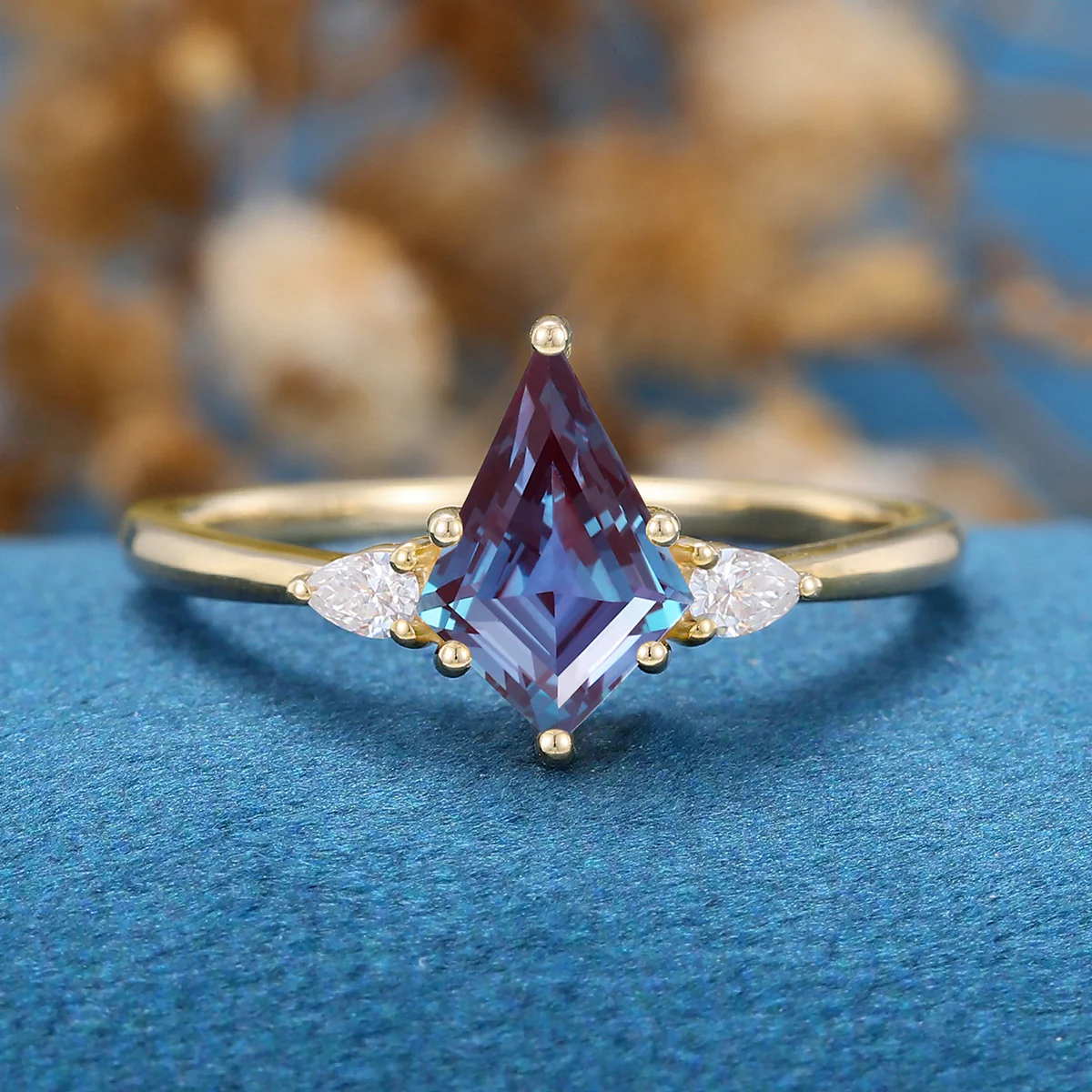 Kite Cut Lab Alexandrite Engagement Ring - Image 8