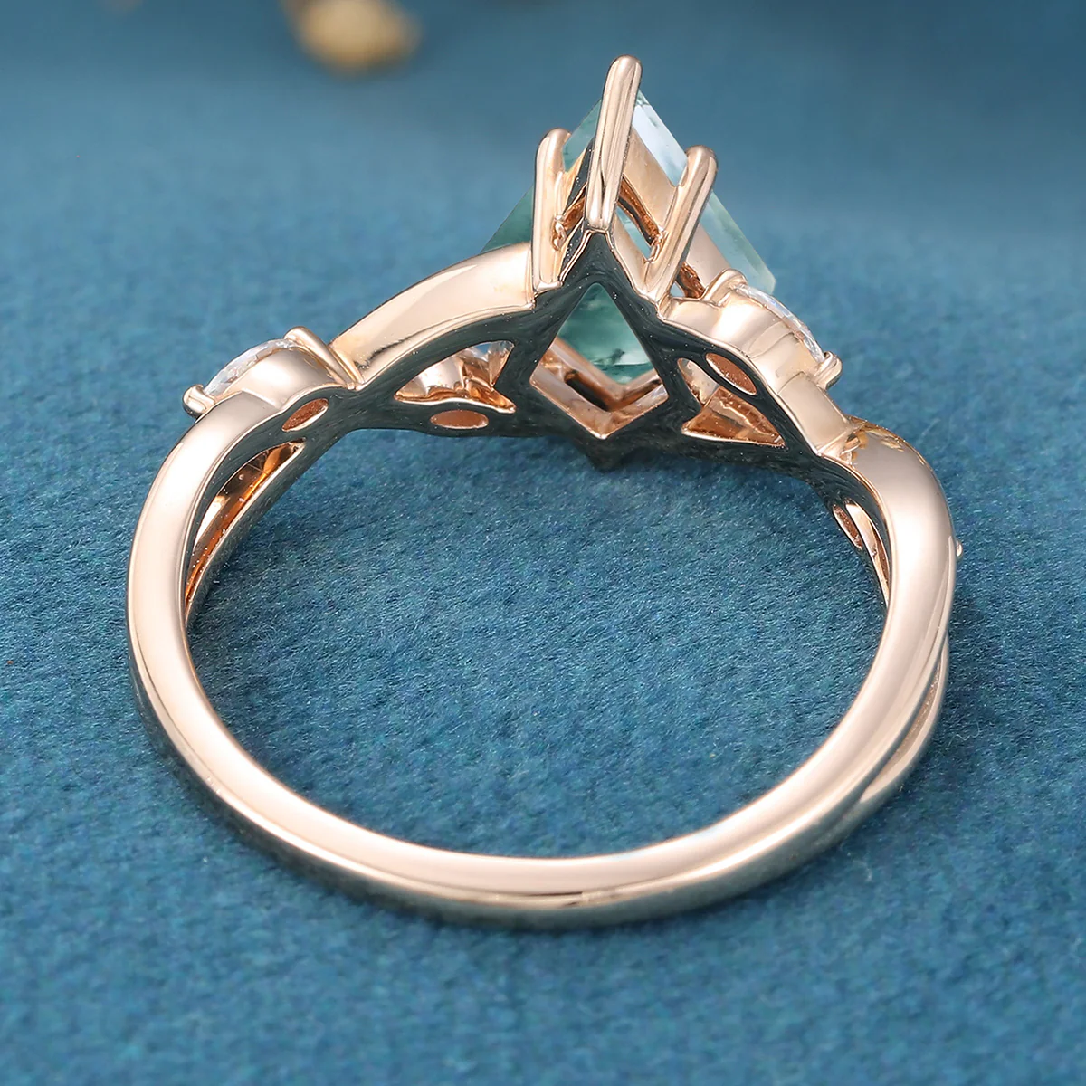 Kite Cut Natural Green Moss Agate Cluster Engagement Ring - Image 4