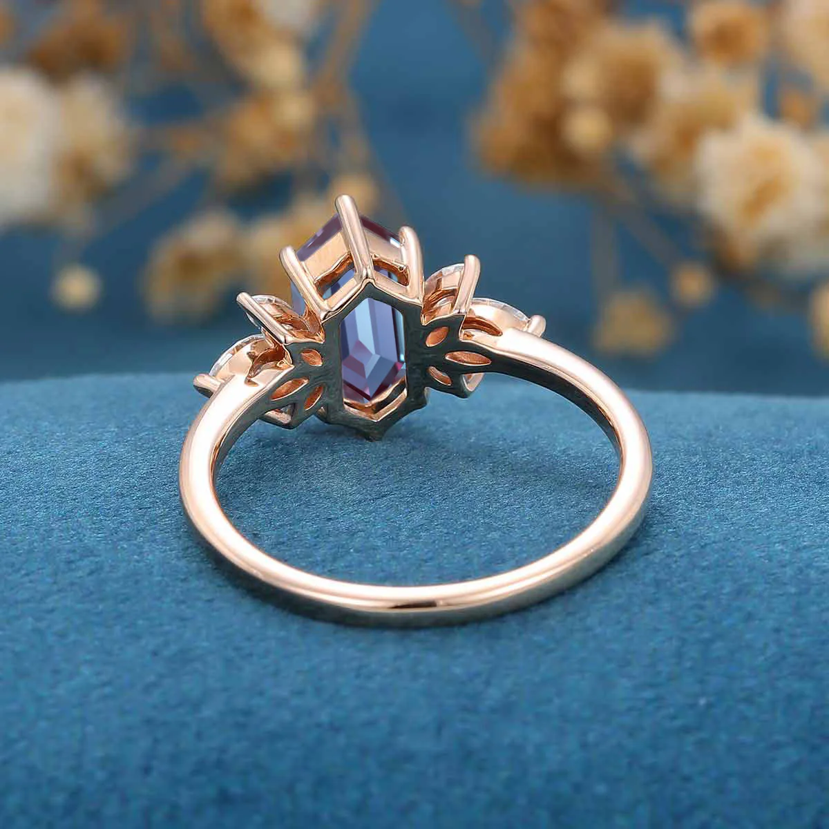 Long Hexagon cut Lab Alexandrite | Diamond Engagement ring - Image 6