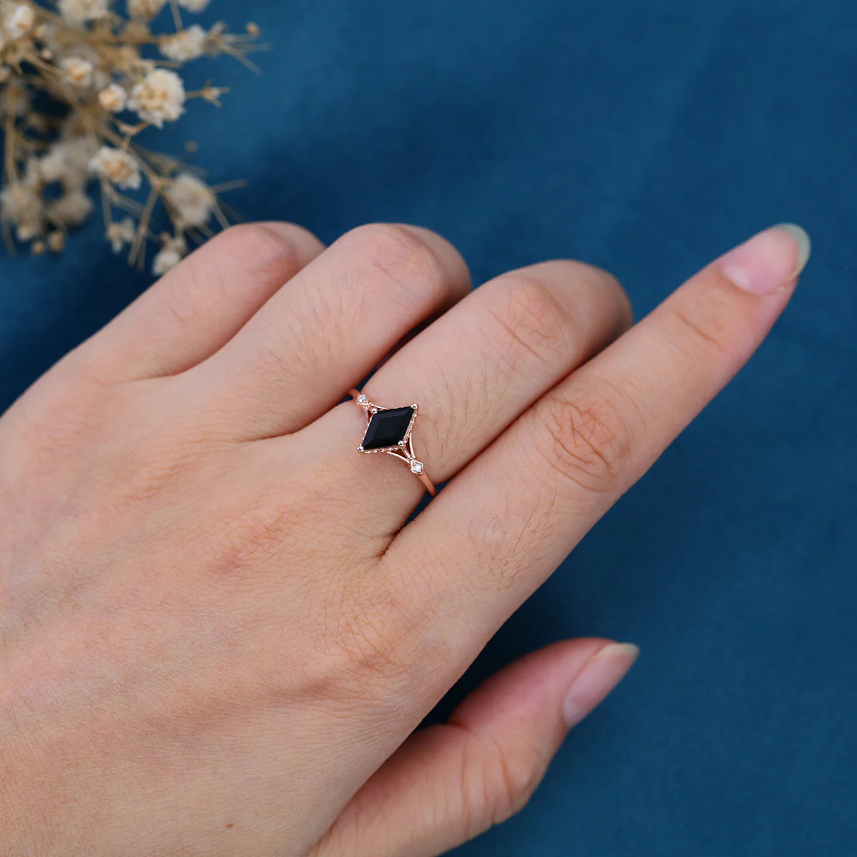 Lozenge cut Black Onyx Solid Gold Engagement Ring - Image 2