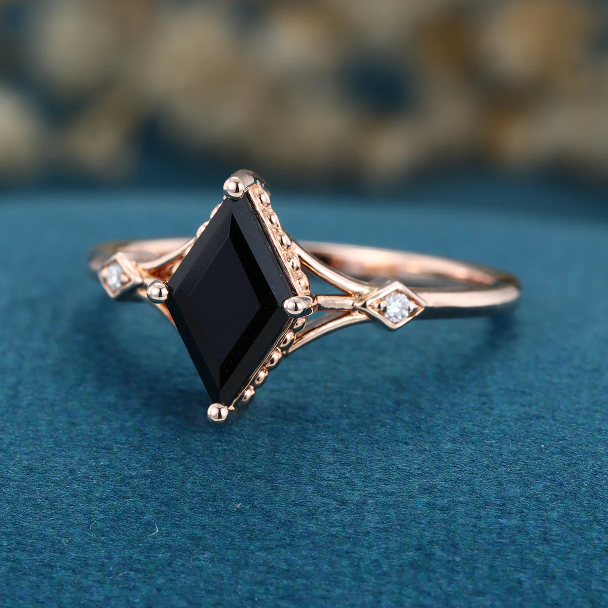Lozenge cut Black Onyx Solid Gold Engagement Ring - Image 4