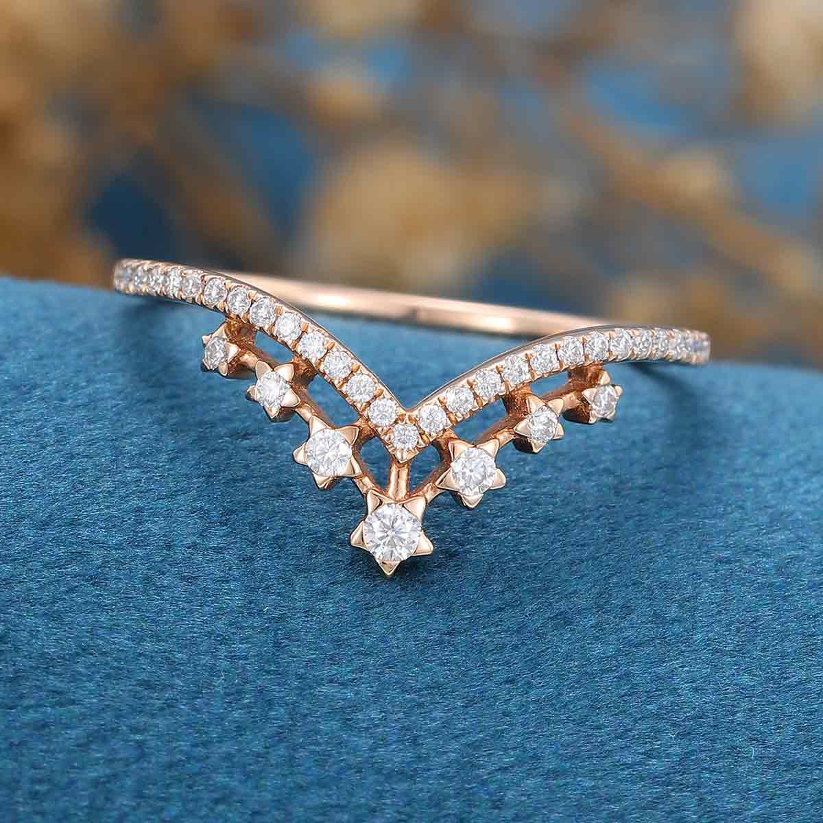 Moissanite | Lab Grown | Nature Diamond Curved Wedding Band - Image 5