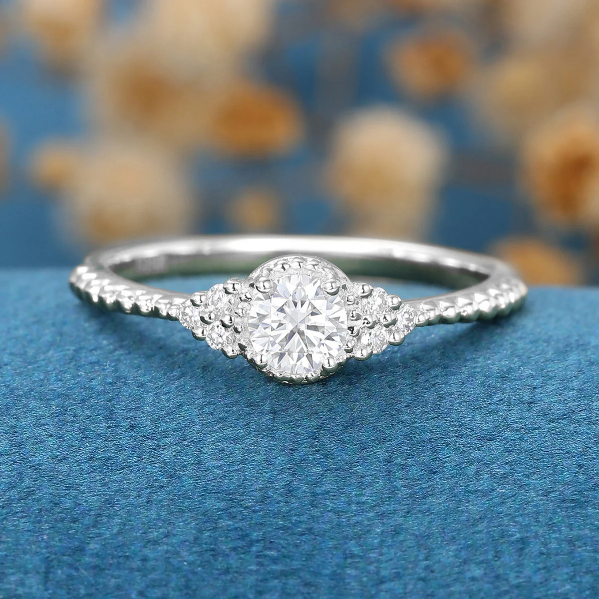 Round cut Moissanite Twisted Engagement Ring - Image 6