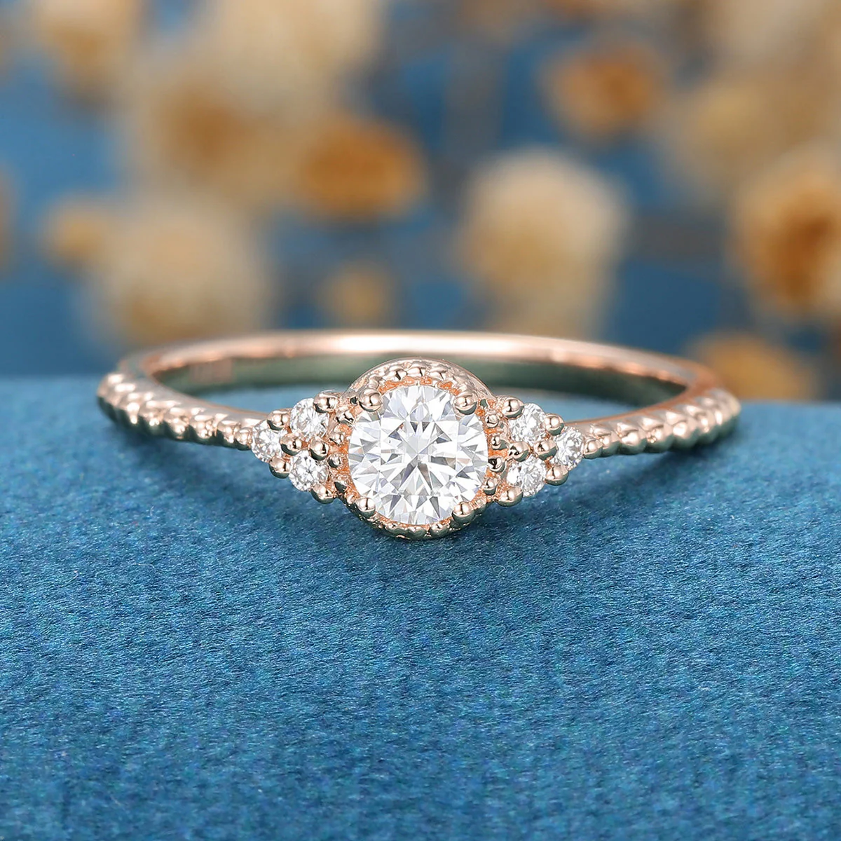 Round cut Moissanite Twisted Engagement Ring - Image 7