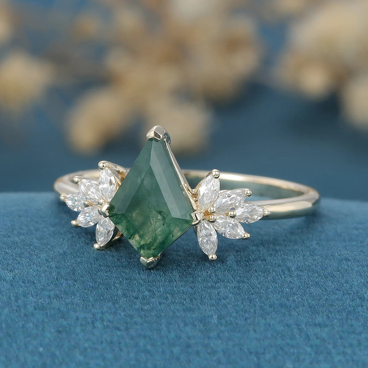 Nature Inspired Kite cut Moss Agate Cluster Engagement ring - Image 5
