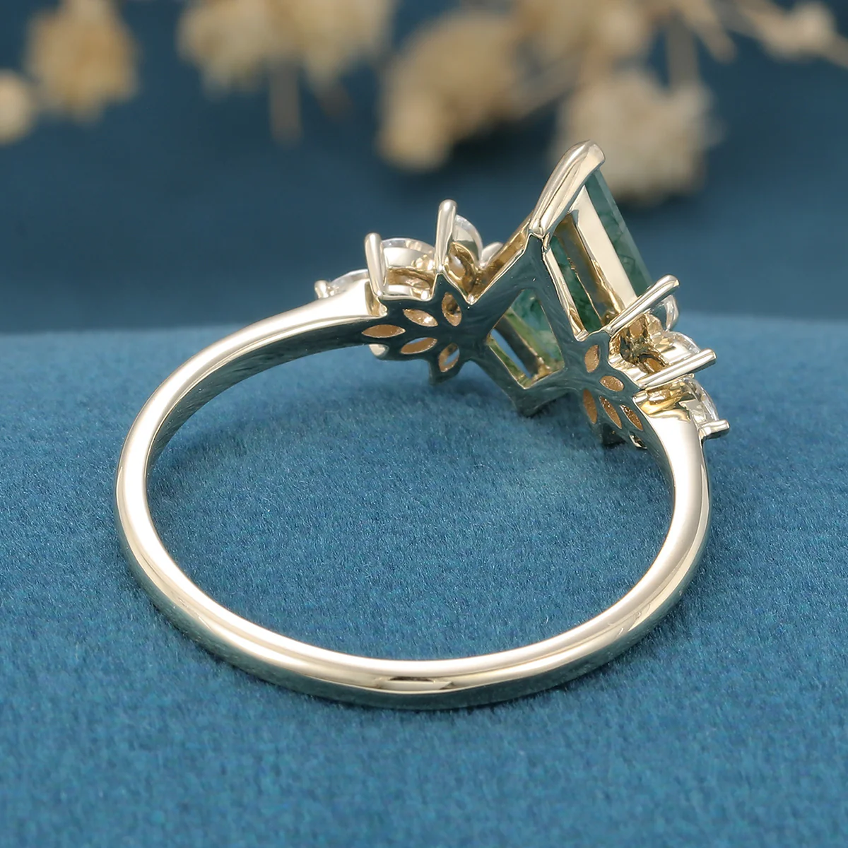 Nature Inspired Kite cut Moss Agate Cluster Engagement ring - Image 6