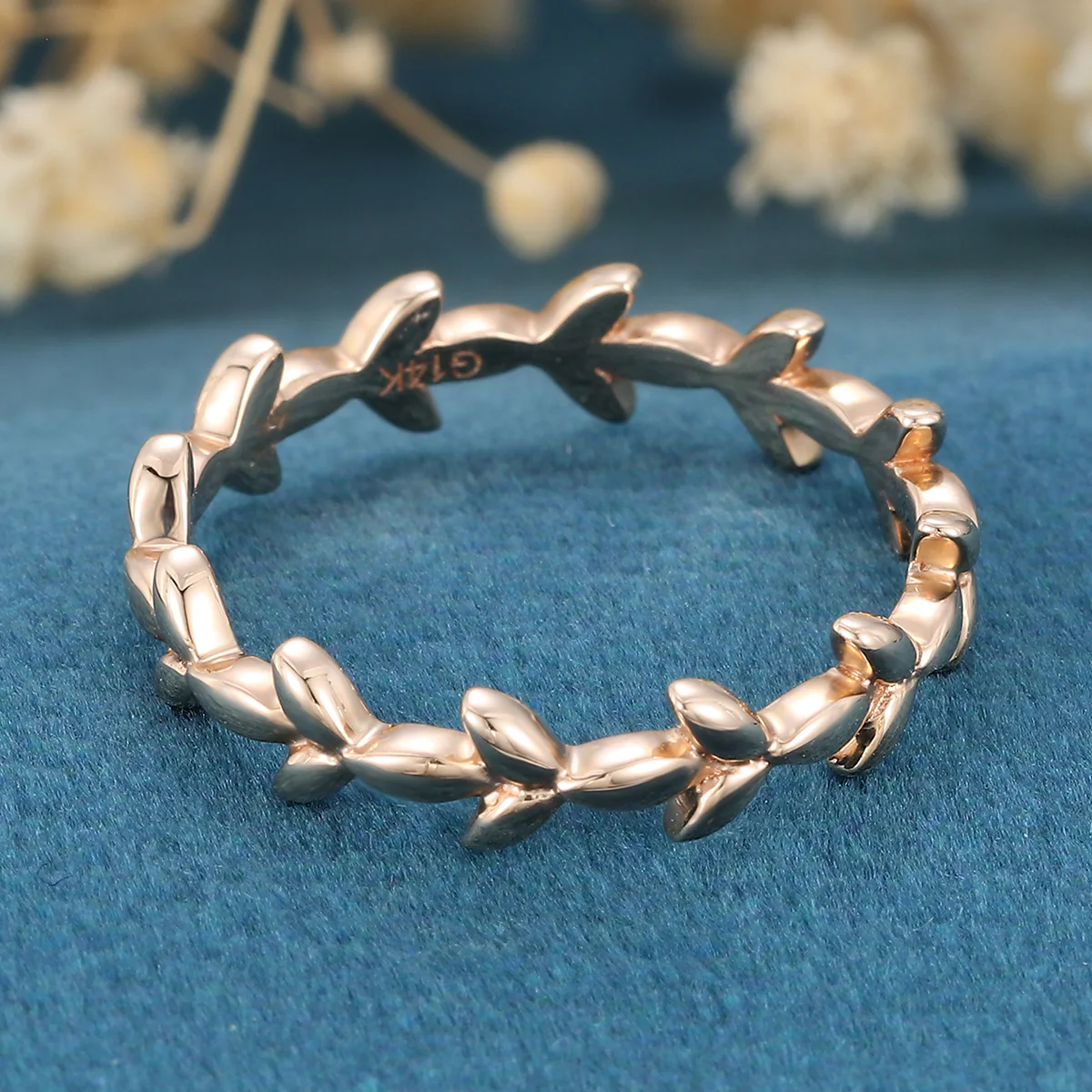 Nature Inspired Leaf branch stacking Gold wedding ring - Image 6