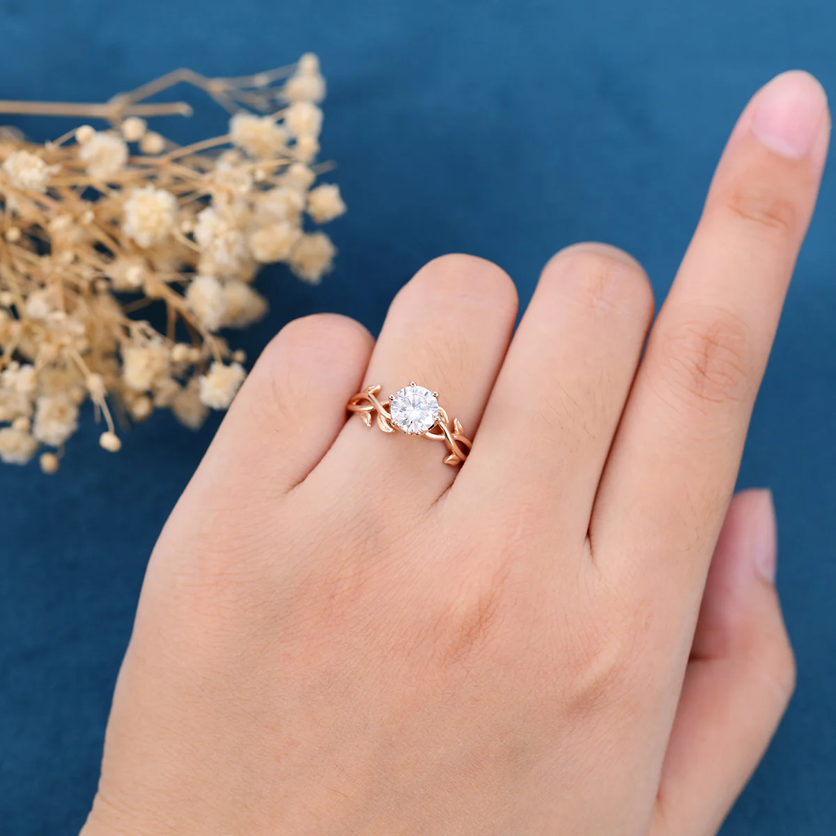 Nature Inspired Roud cut Moissanite Leaf Gold ring set - Image 2
