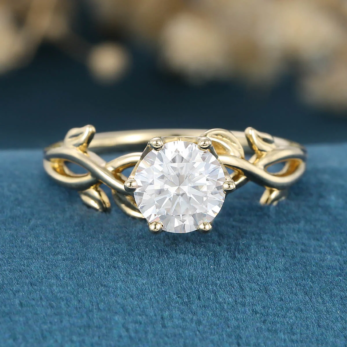 Nature Inspired Roud cut Moissanite Leaf Gold ring set - Image 9