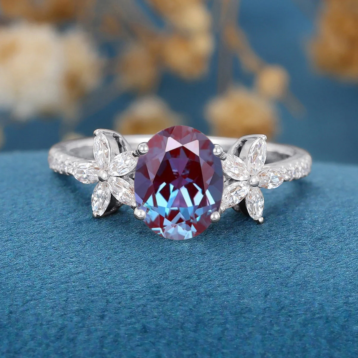 Oval cut Lab Alexandrite | Diamond Engagement ring - Image 8