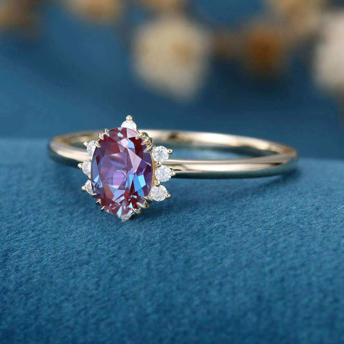 Oval cut Lab Alexandrite | Diamond Engagement ring - Image 6