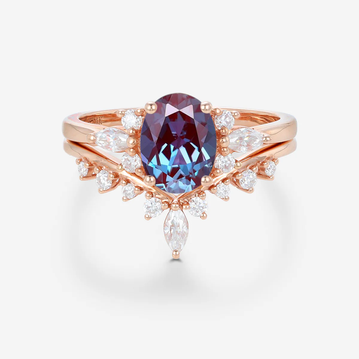 Oval cut Lab Alexandrite | Diamond ring set