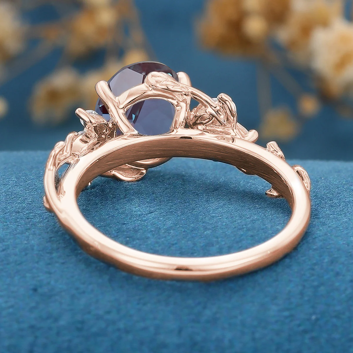 Oval cut Lab Alexandrite Engagement ring - Image 6