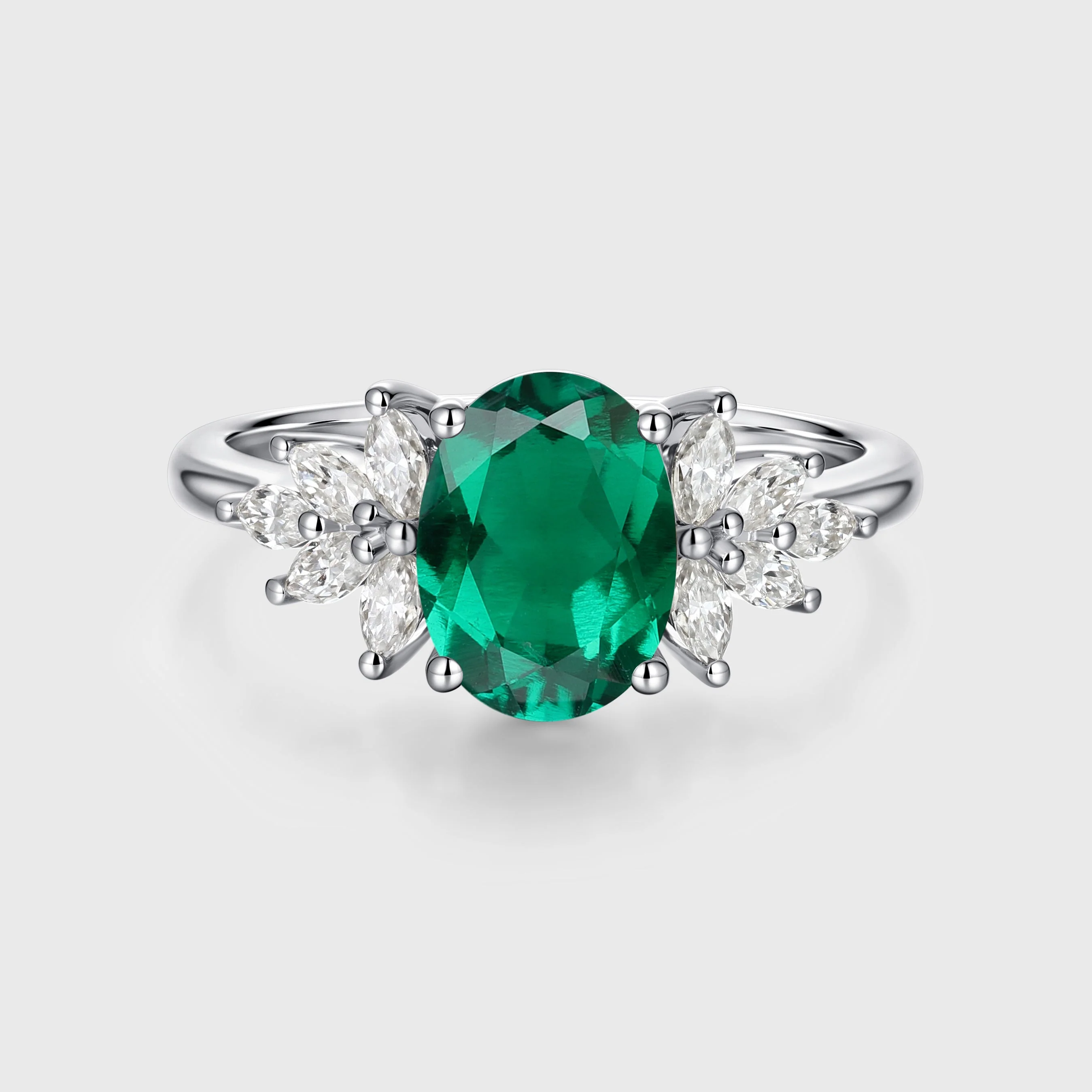 1.5Carat Oval cut Emerald Cluster Engagement ring - Image 4
