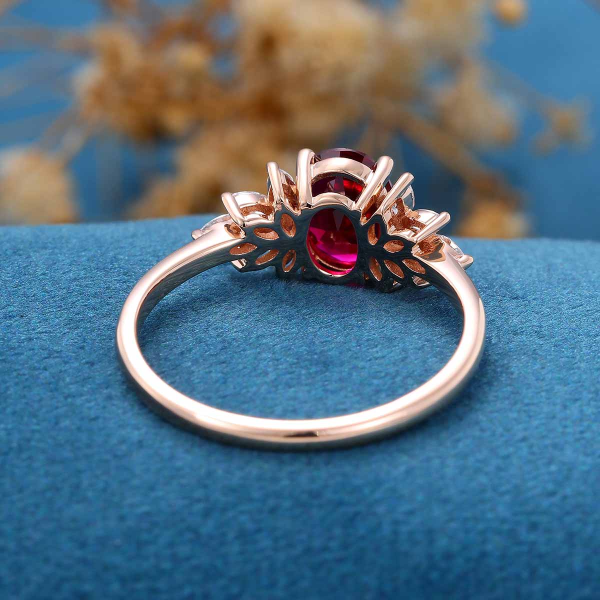 1.5Carat Oval cut garnet Cluster Engagement ring - Image 9