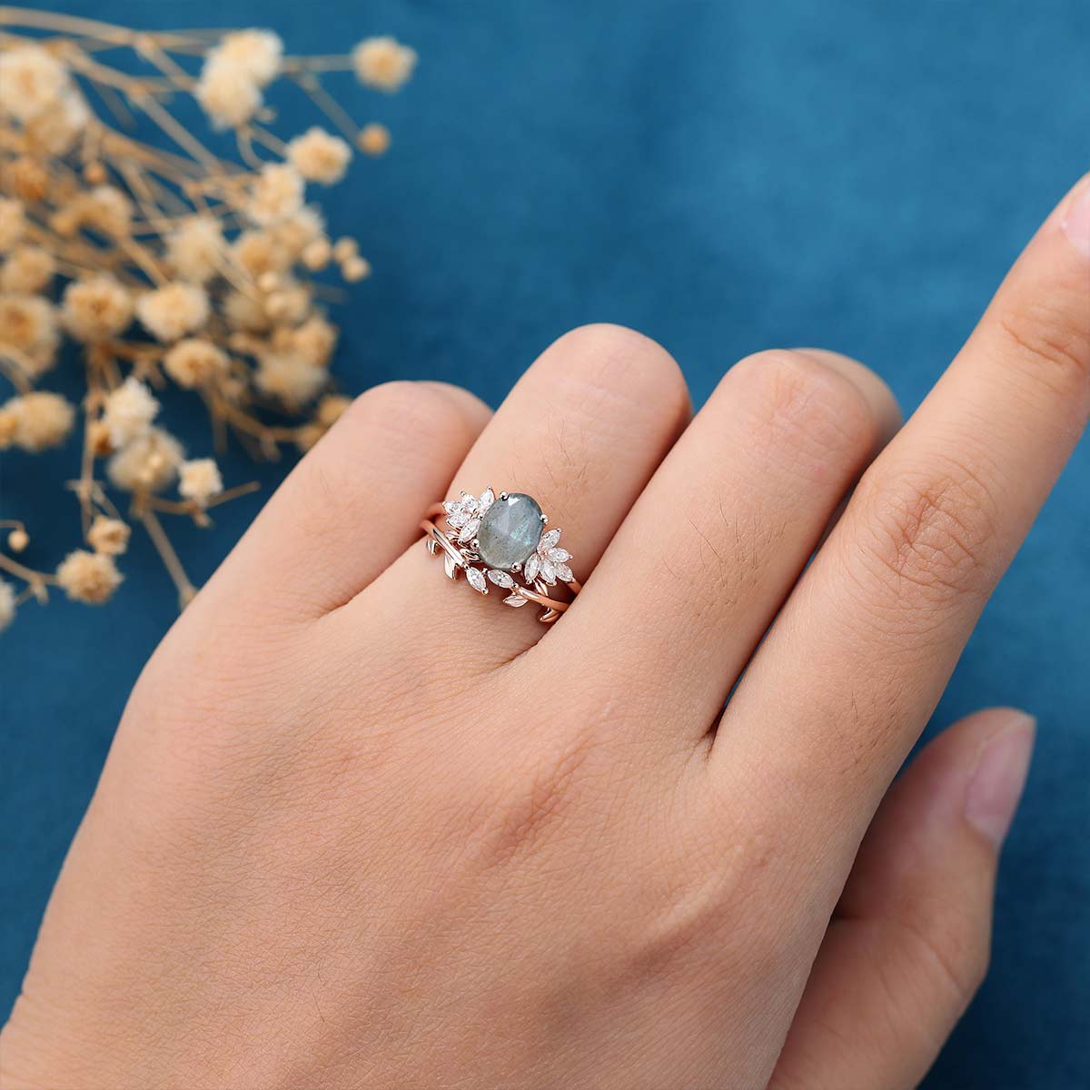 Oval cut Labradorite Cluster Engagement ring Bridal Set - Image 2