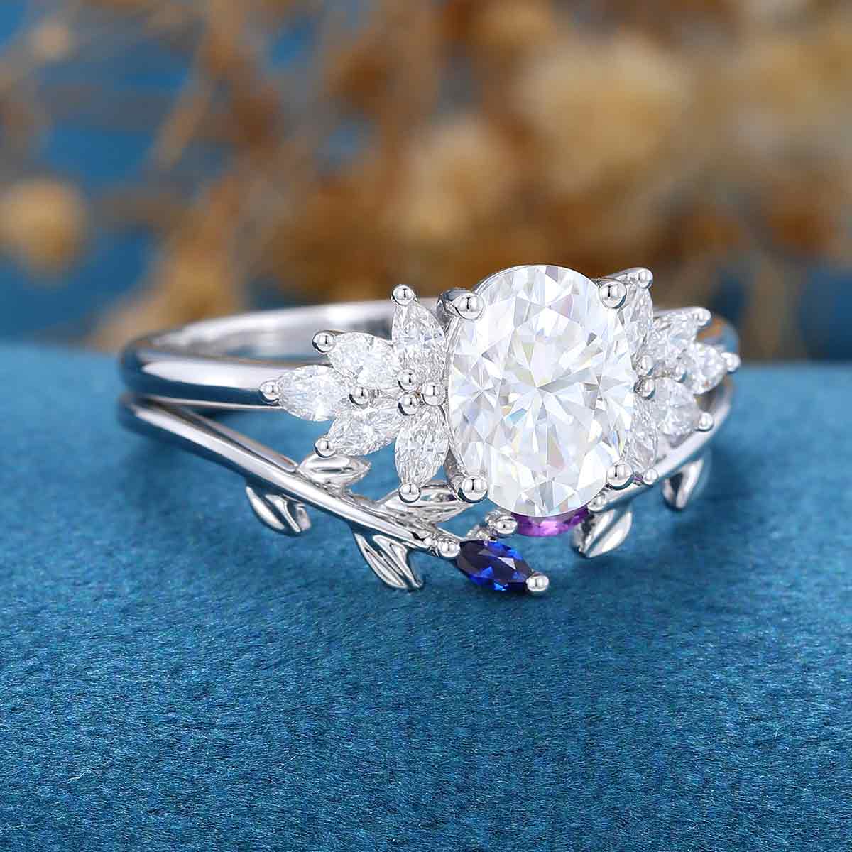 Oval cut Moissanite Cluster Engagement ring Bridal Set - Image 4