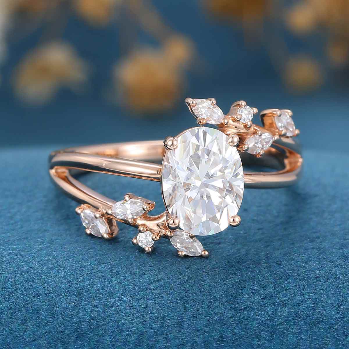Oval cut Moissanite Engagement ring - Image 3