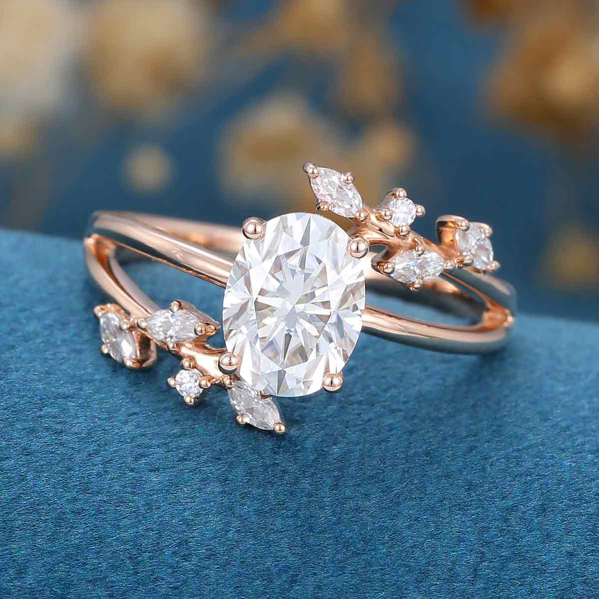 Oval cut Moissanite Engagement ring - Image 4