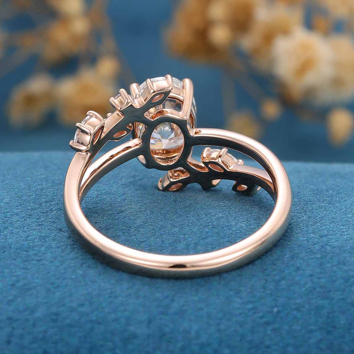 Oval cut Moissanite Engagement ring - Image 5