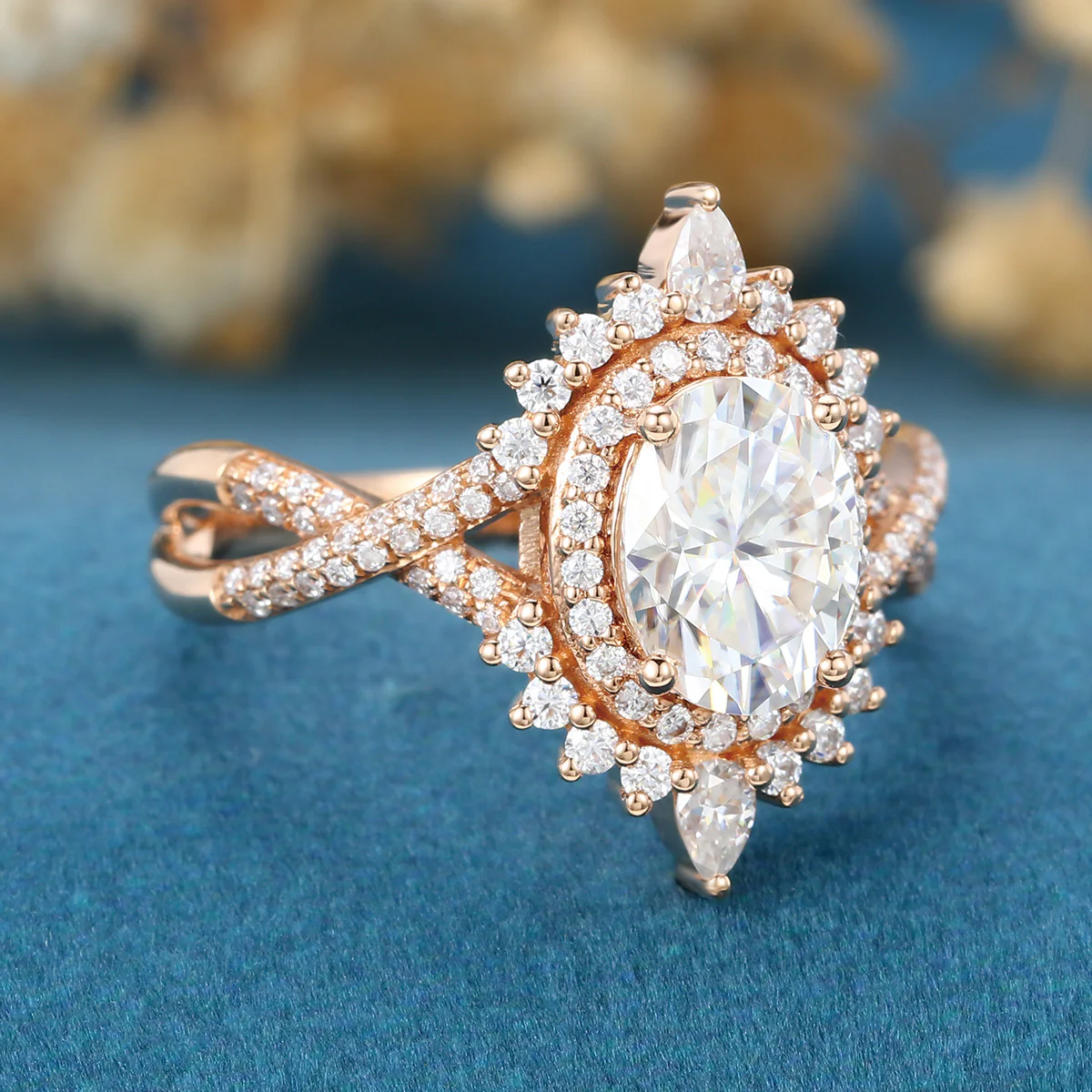 Oval Cut Moissanite Engagement ring - Image 4