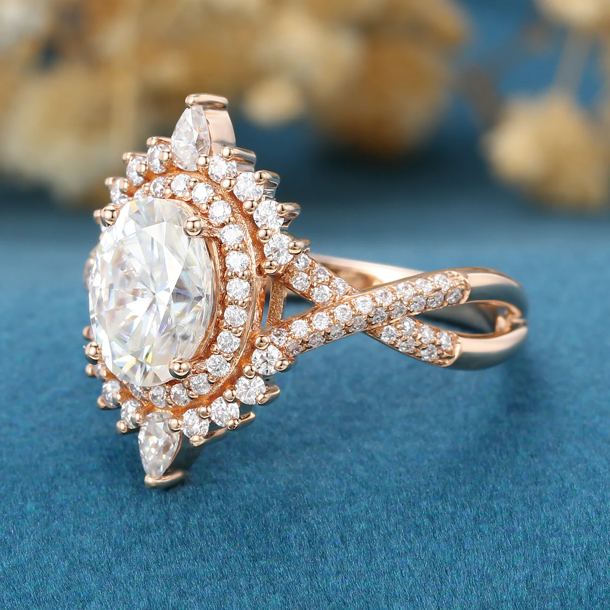 Oval Cut Moissanite Engagement ring - Image 5
